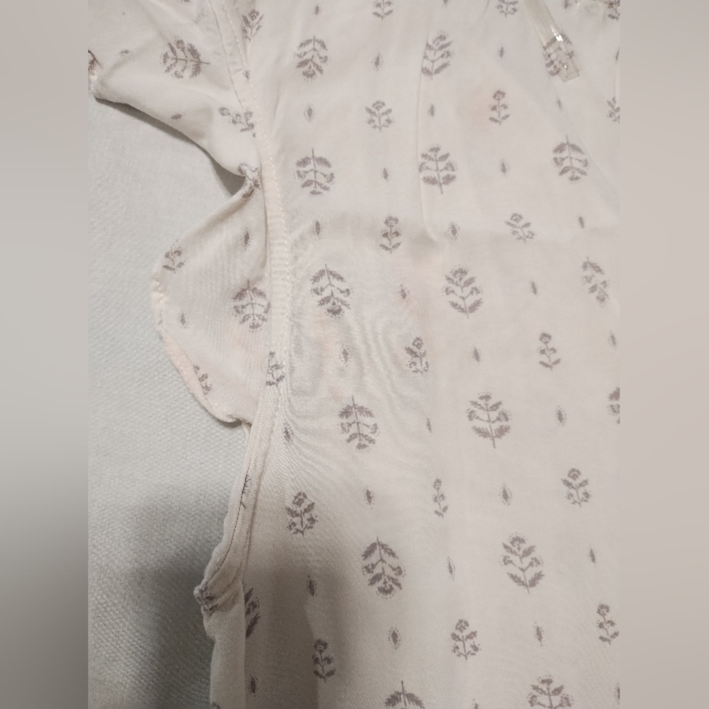 Wall Flower White Ruffled Tank Top Blouse - Picture 2 of 12